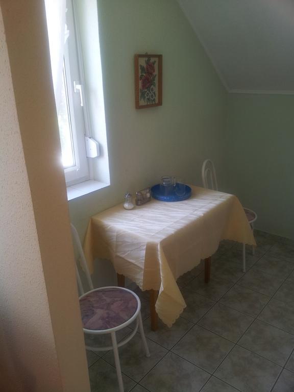 Friends Villa Apartments Хевиз Экстерьер фото