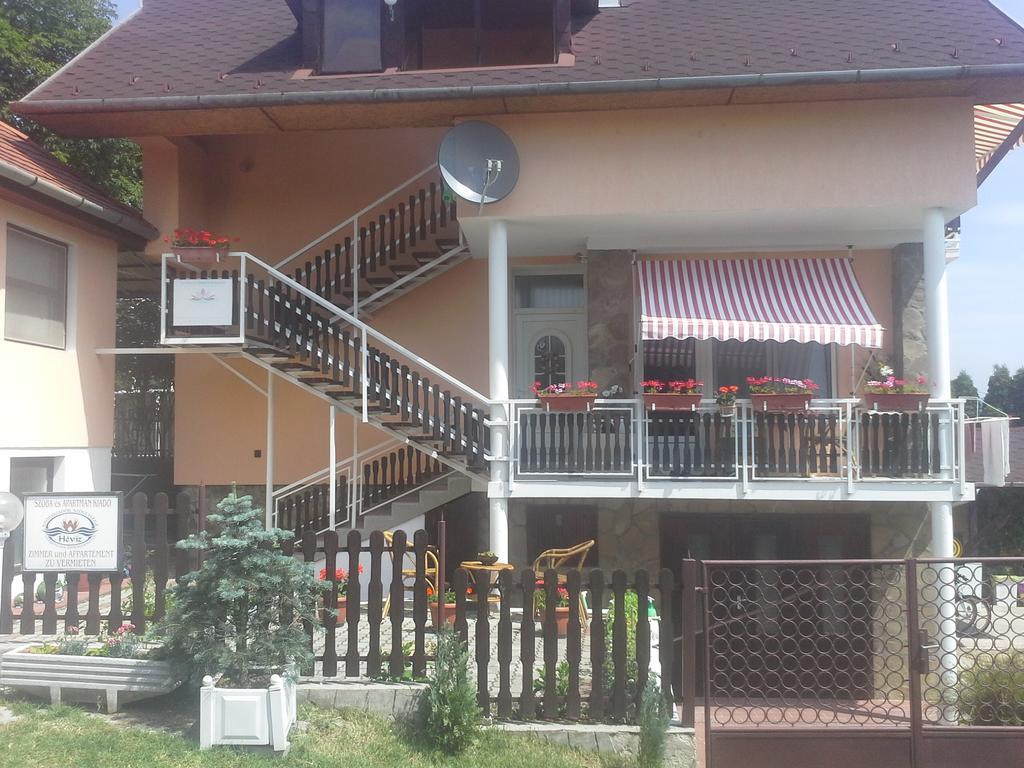 Friends Villa Apartments Хевиз Экстерьер фото