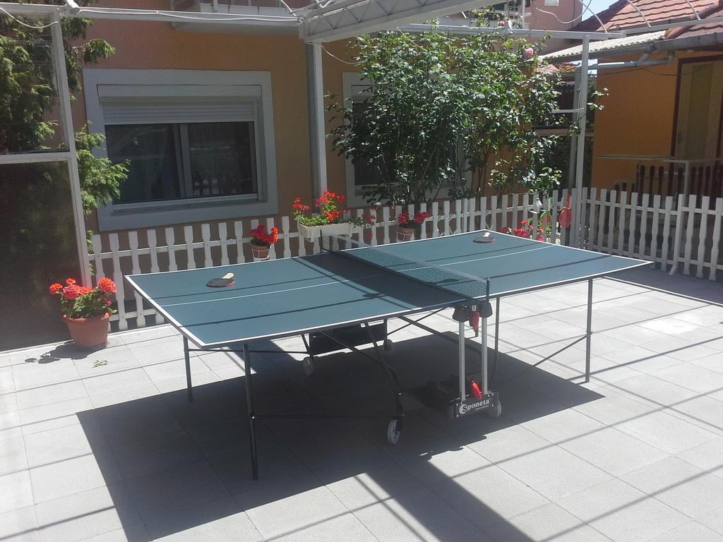 Friends Villa Apartments Хевиз Экстерьер фото